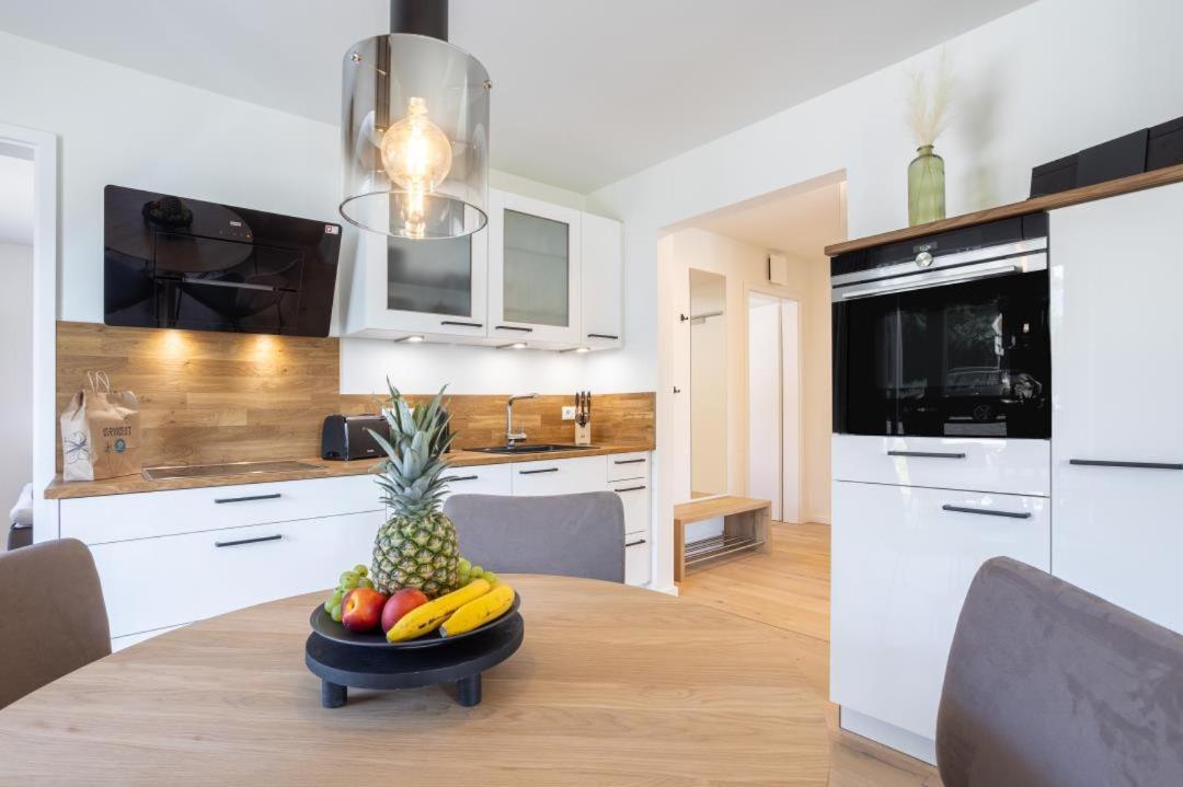 Villa Dornkamp 1 - Luxurioese Ferienwohnung Fuer 4 Personen Inklusive Sauna Und Garten ティメンドルファー・シュトラント エクステリア 写真